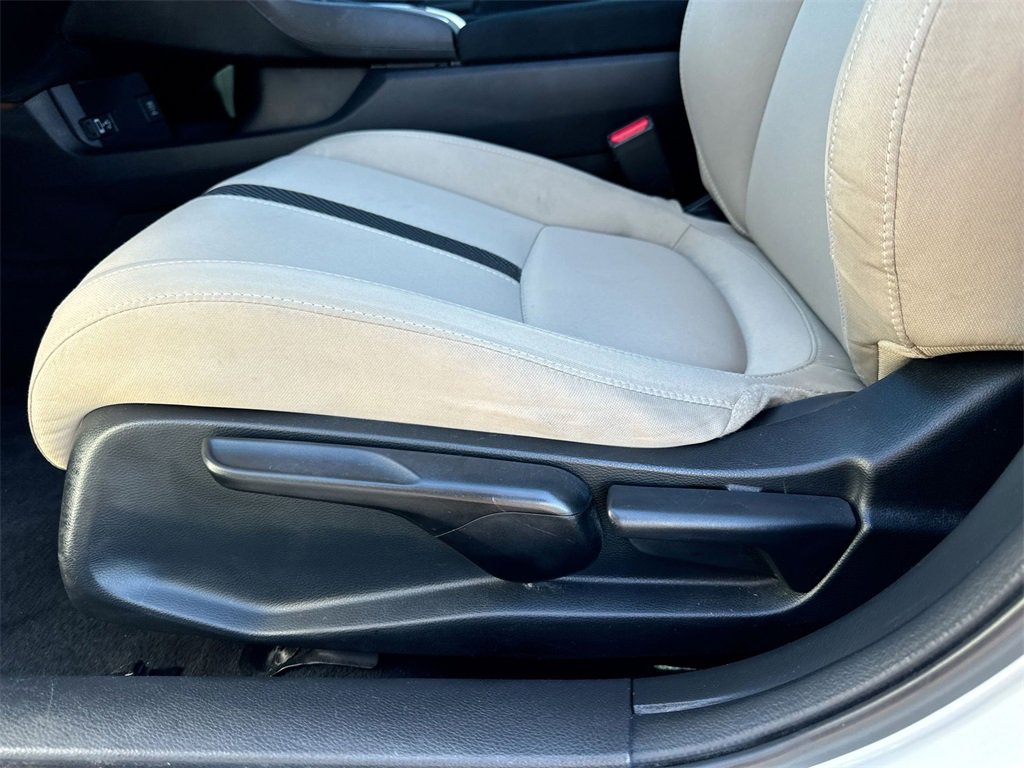Used 2018 Honda Civic EX image 12