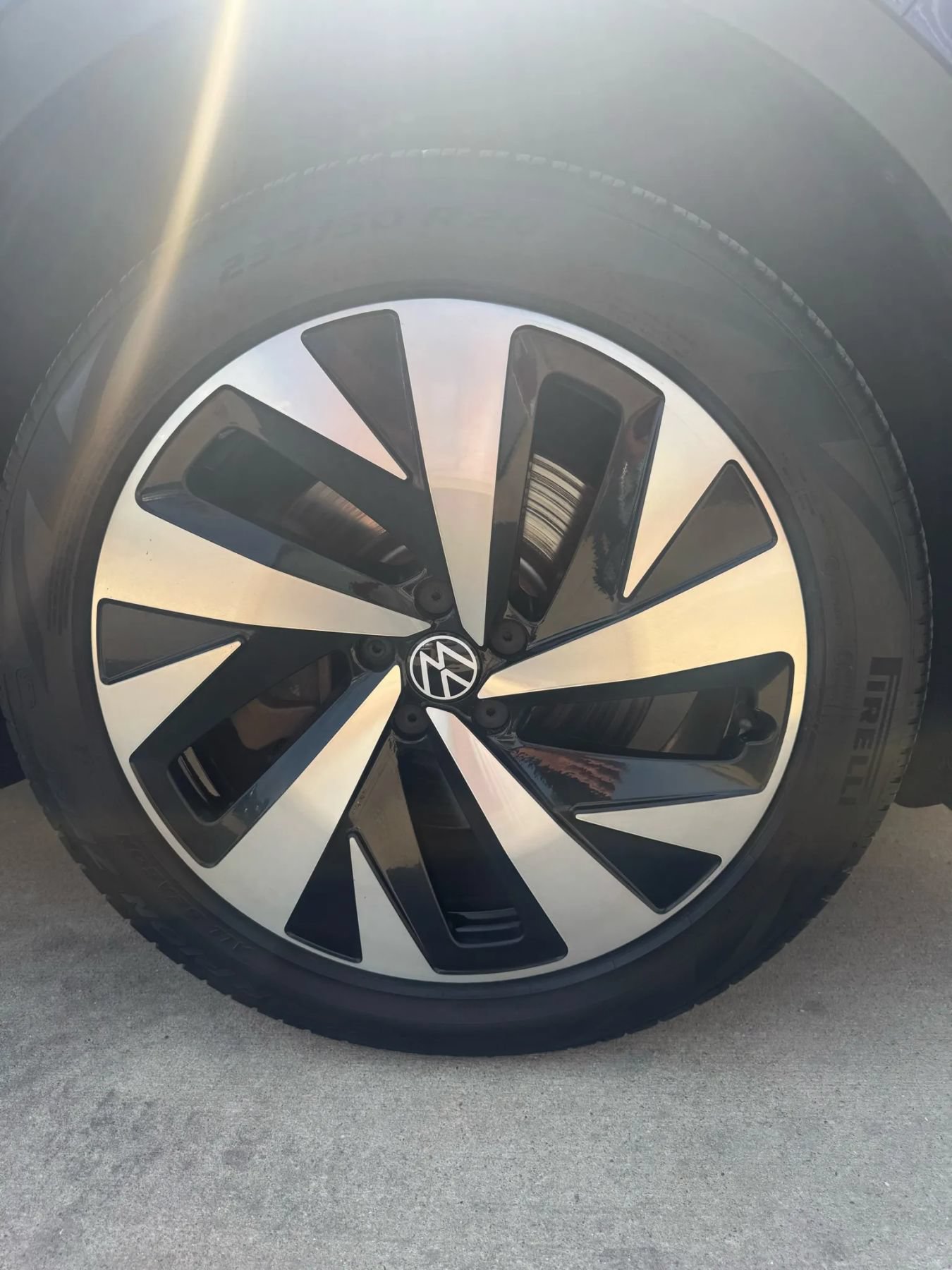 Used 2021 Volkswagen ID.4 Pro S AWD/4WD image 25
