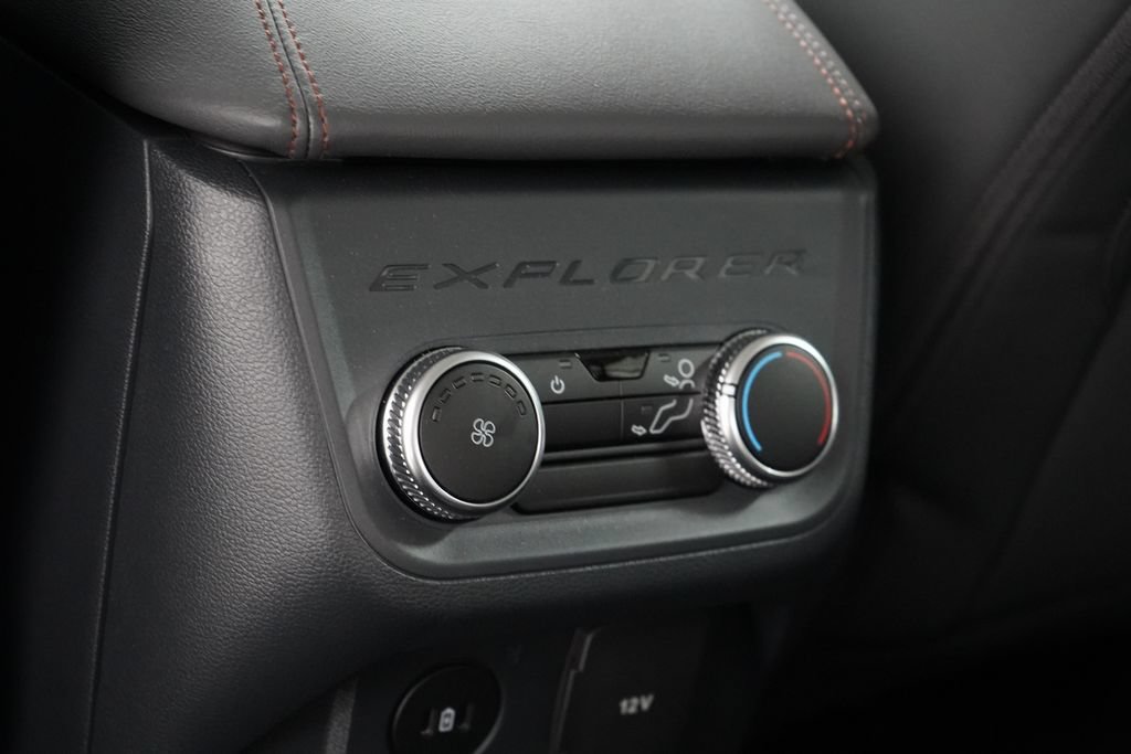 New 2026 Ford Explorer Active w/ Active Comfort Package AWD/4WD image 20