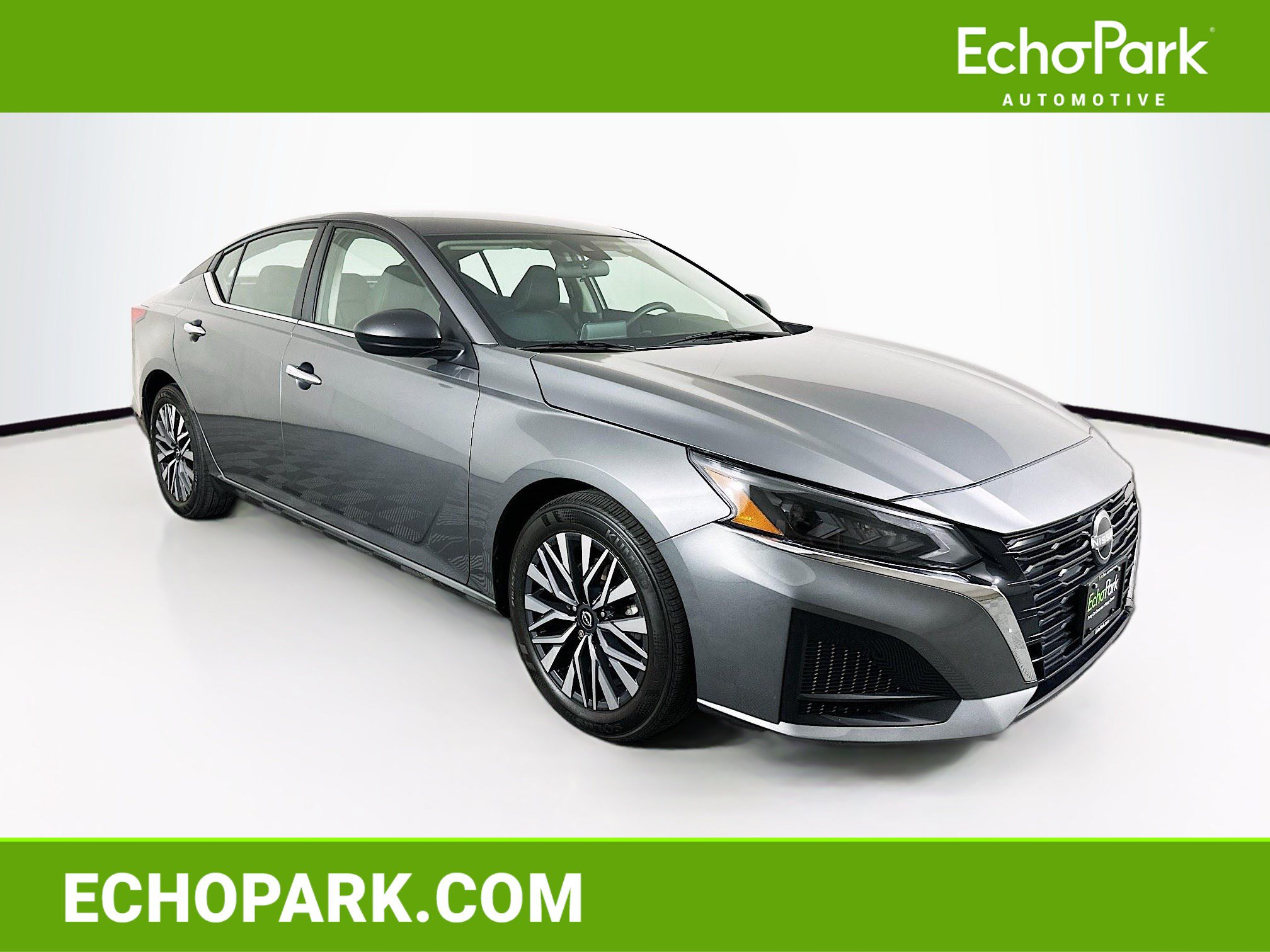 Used 2024 Nissan Altima 2.5 SV