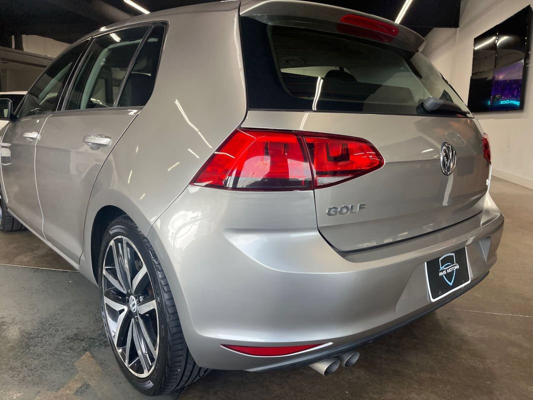 Used 2015 Volkswagen Golf TDI S FWD image 22