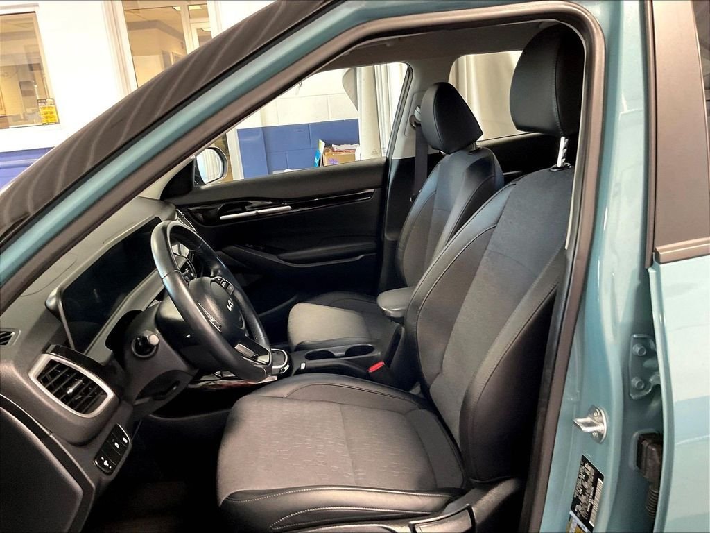 Used 2025 Kia Seltos S AWD/4WD image 10