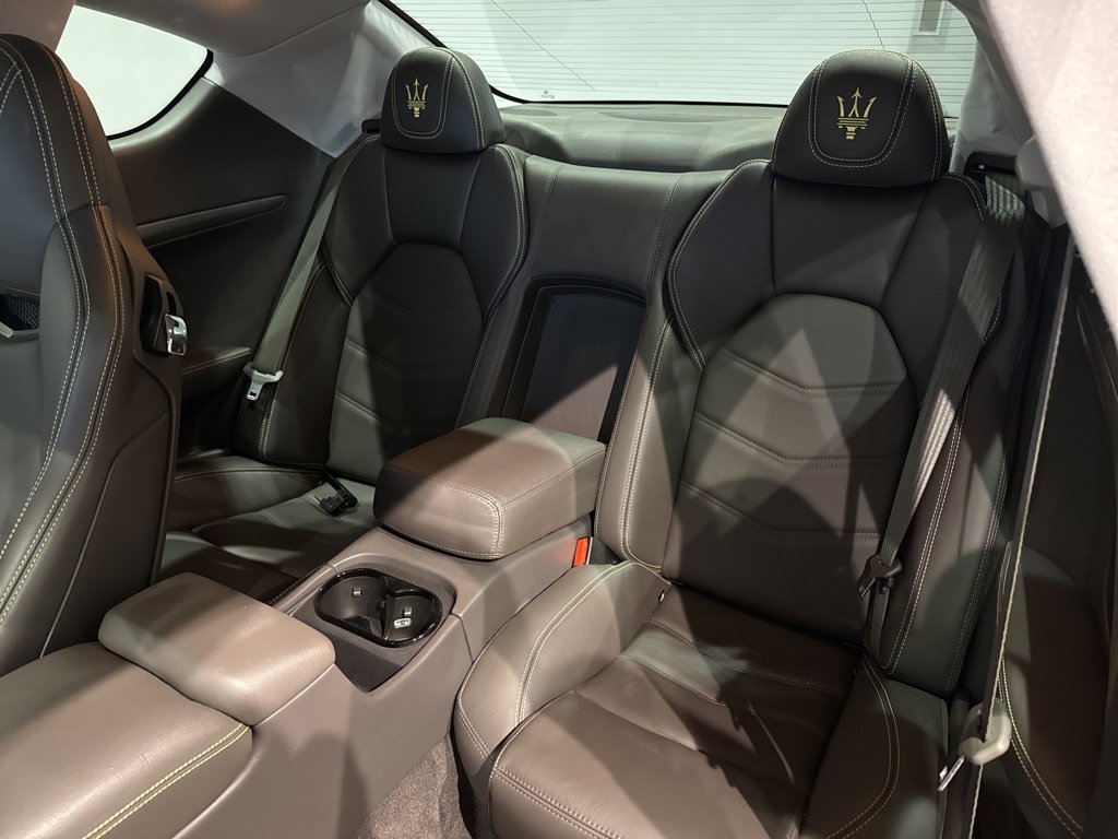 Used 2018 Maserati GranTurismo Sport image 16