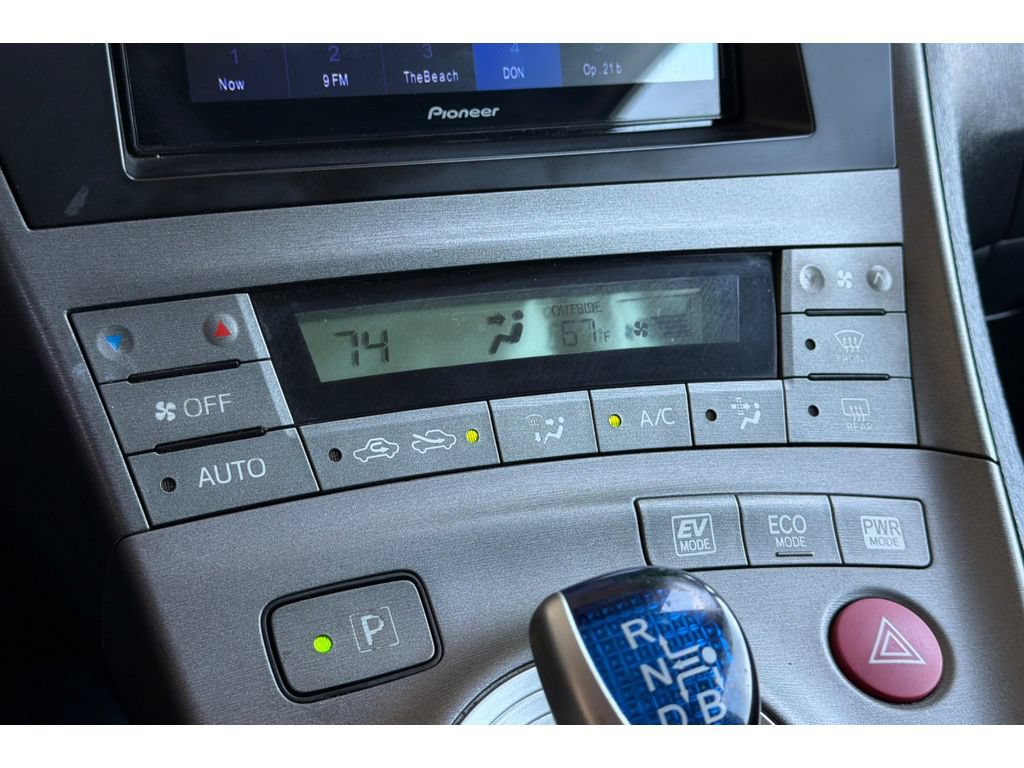 Used 2013 Toyota Prius Two FWD image 21