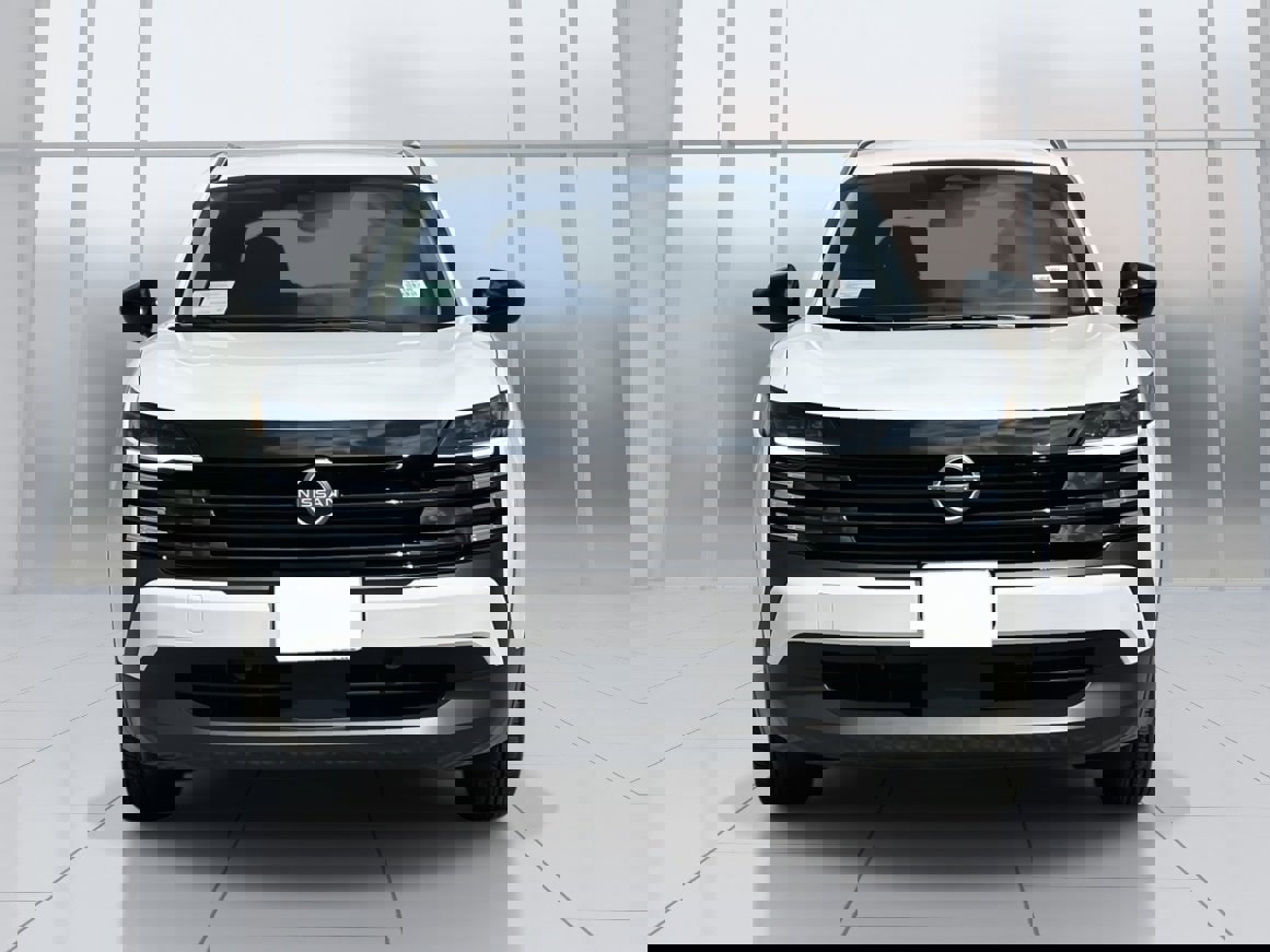 New 2026 Nissan Kicks SV image 6