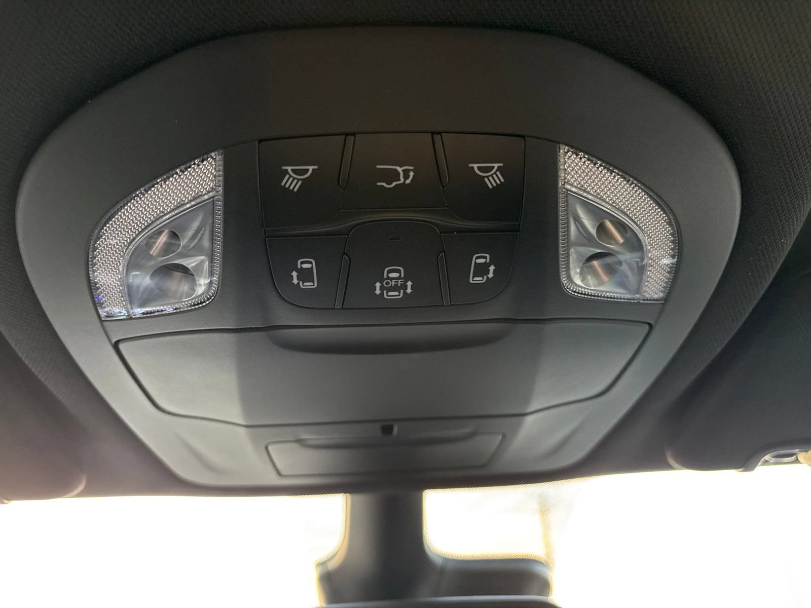 New 2027 Chrysler Pacifica Select FWD image 22