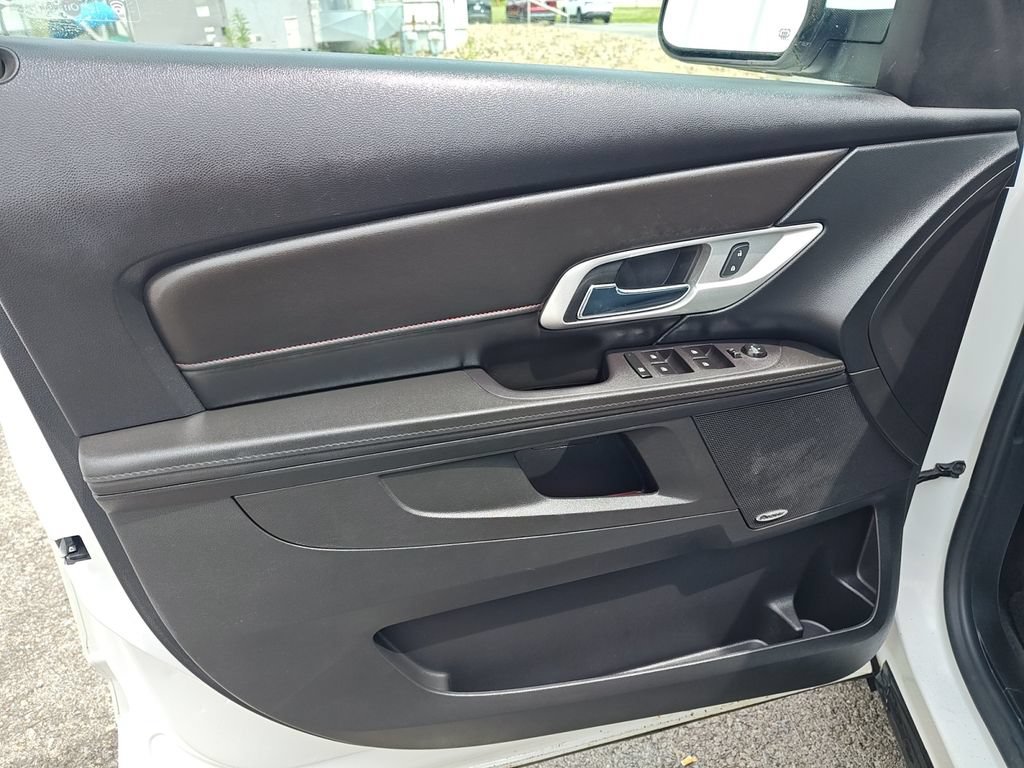 Used 2016 GMC Terrain SLE w/ Convenience Package AWD/4WD image 16
