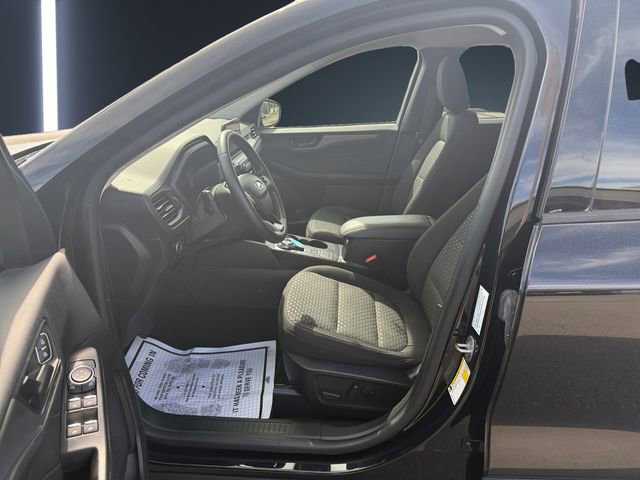 Used 2023 Ford Escape Active image 9