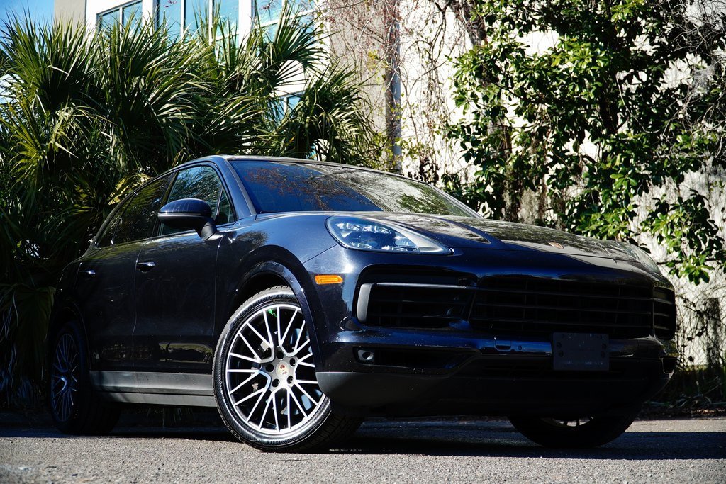 Used 2019 Porsche Cayenne S image 2