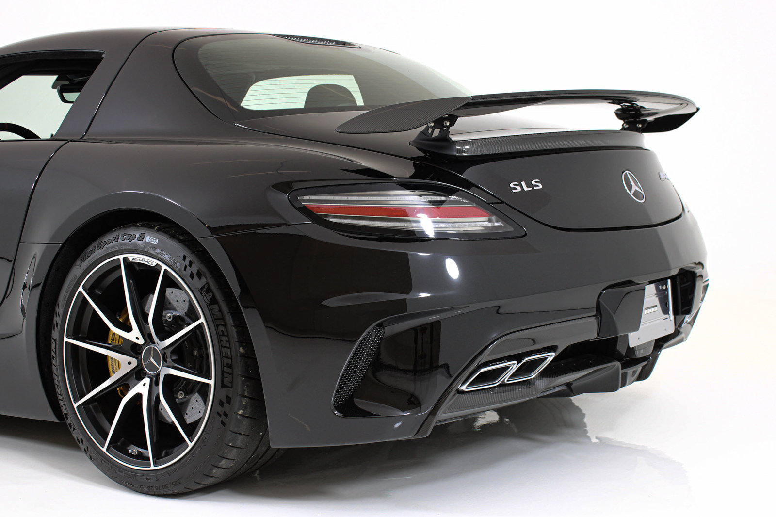 Used 2014 Mercedes-Benz SLS AMG Black Series image 29