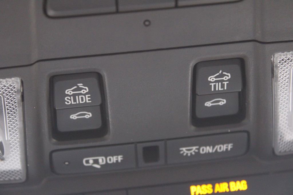 Used 2018 Buick Regal GS w/ Driver Confidence Package #2 image 28