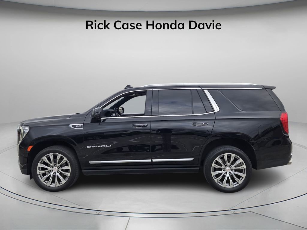 Used 2023 GMC Yukon Denali RWD image 4
