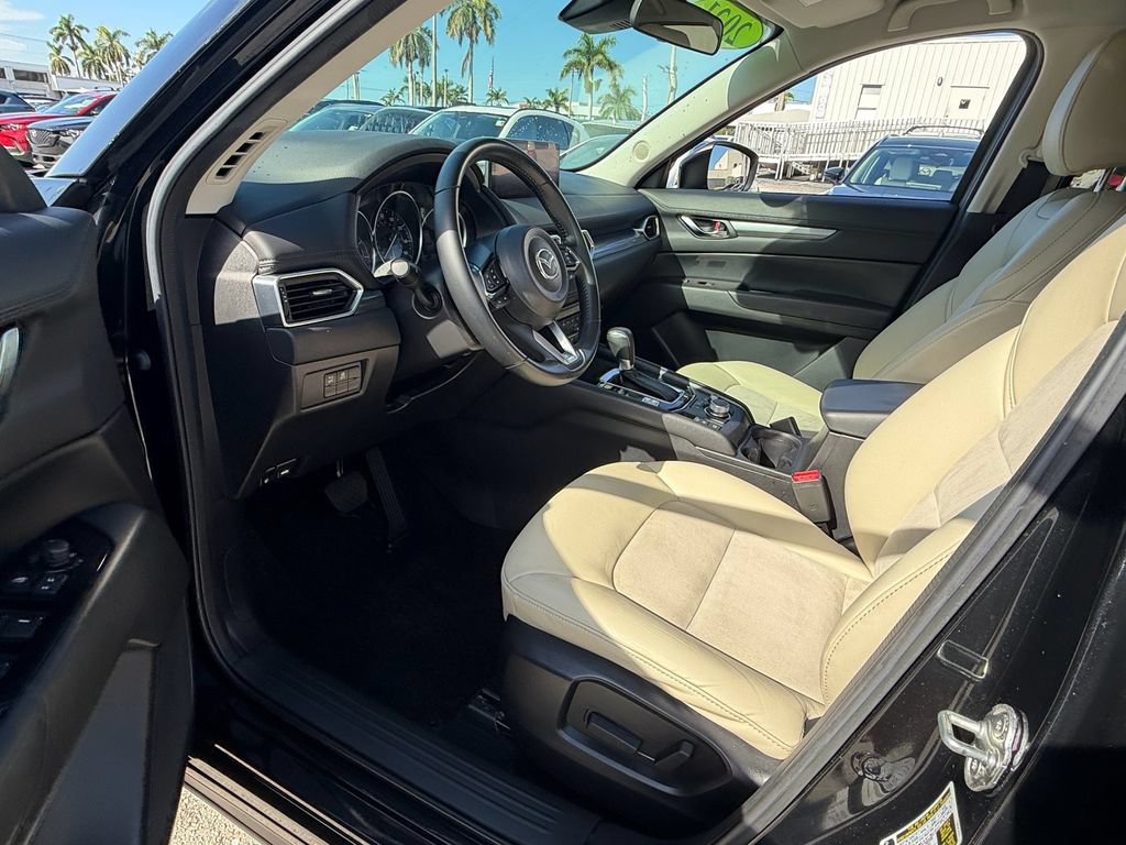 Certified 2021 MAZDA CX-5 Touring FWD image 11