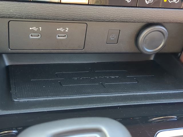 New 2025 Mitsubishi Outlander SEL image 28