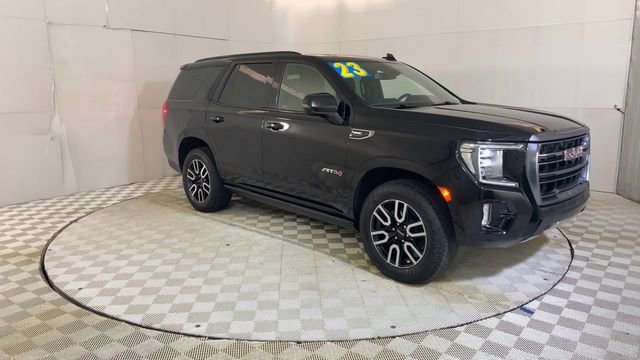 Used 2023 GMC Yukon AT4 w/ AT4 Premium Package AWD/4WD image 2