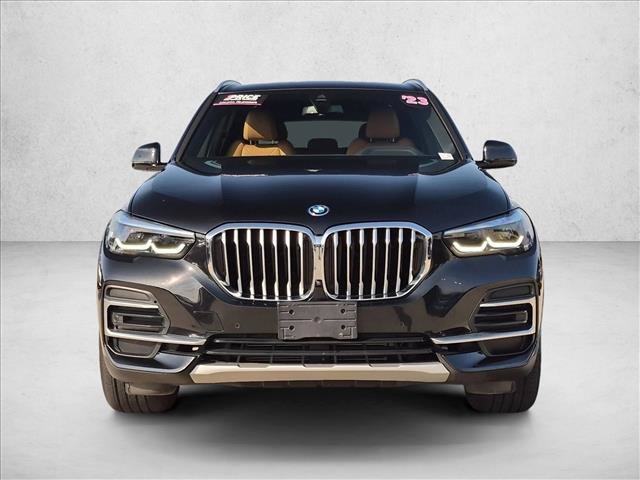 Used 2023 BMW X5 xDrive45e w/ Parking Assistance Package AWD/4WD image 2
