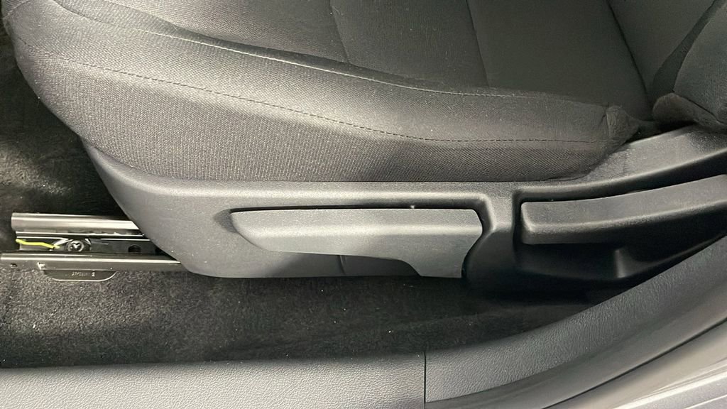 New 2025 Nissan Sentra S image 30