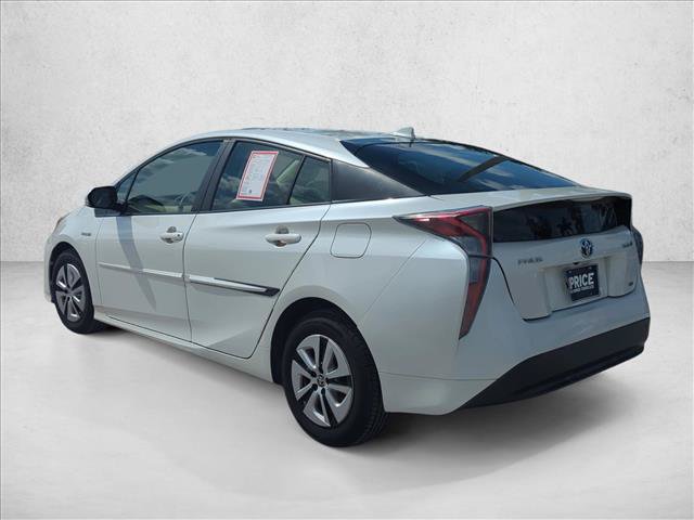 Certified 2016 Toyota Prius Two FWD image 7