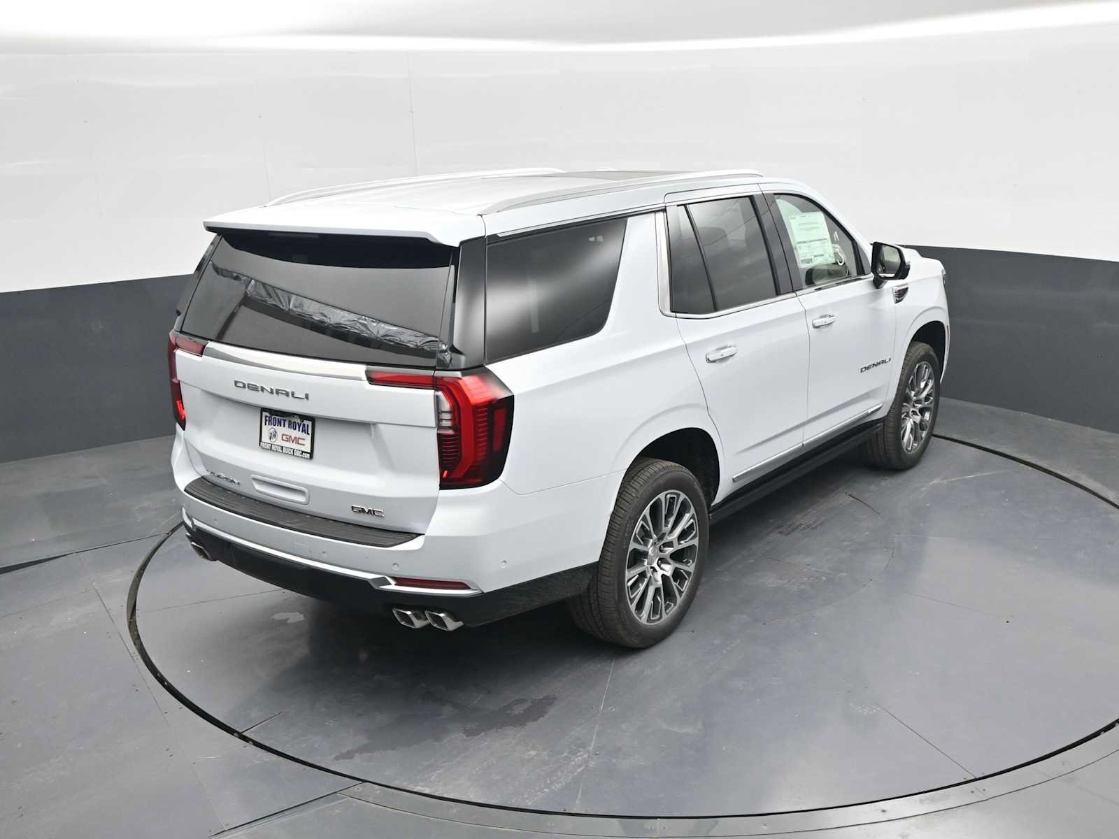 New 2027 GMC Yukon Denali w/ Denali Reserve Package AWD/4WD image 15