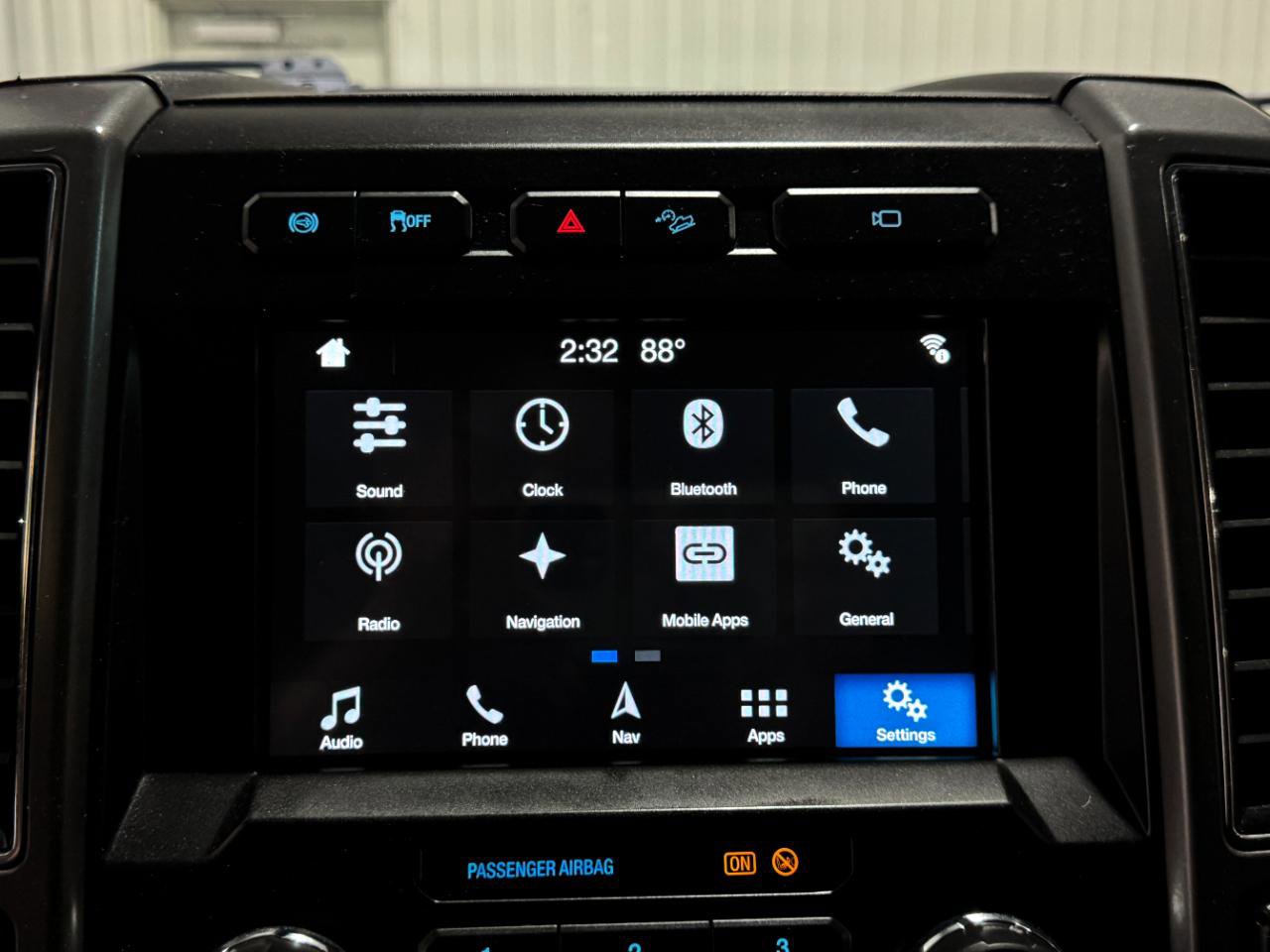 Used 2018 Ford F350 XLT w/ XLT Premium Package AWD/4WD image 21