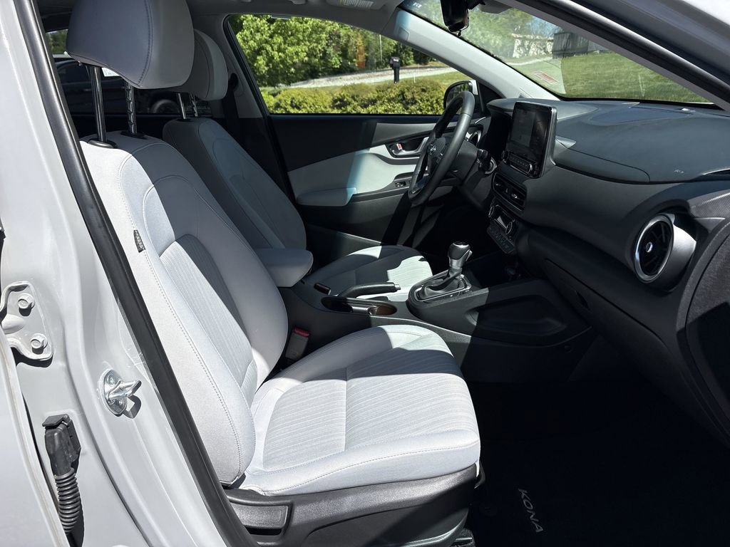 Used 2023 Hyundai Kona SEL w/ Convenience Package AWD/4WD image 29
