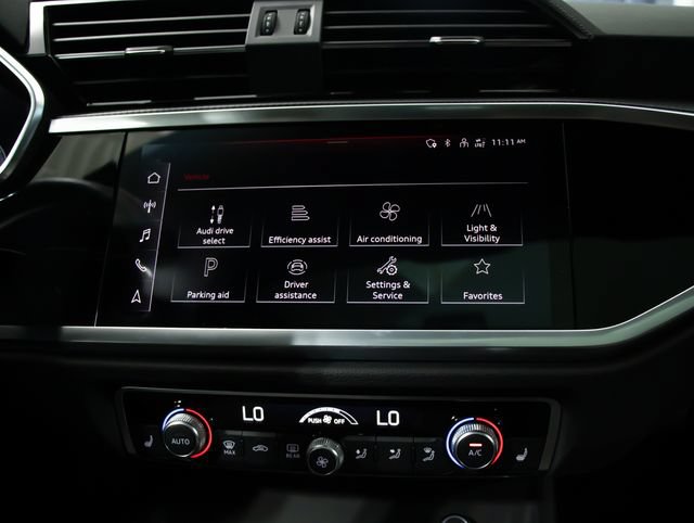 Used 2022 Audi Q3 2.0T Premium Plus w/ Premium Plus Package AWD/4WD image 18