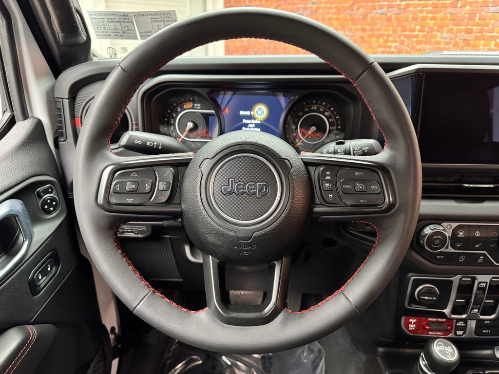 Used 2024 Jeep Wrangler Unlimited Rubicon image 13