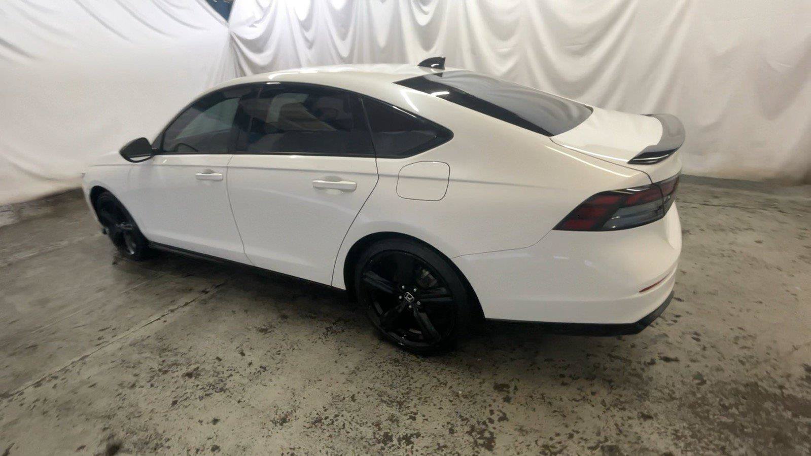 Certified 2023 Honda Accord Sport image 10