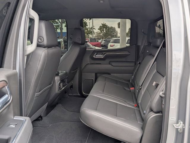 Certified 2025 GMC Sierra 1500 SLT w/ SLT Convenience Package image 7