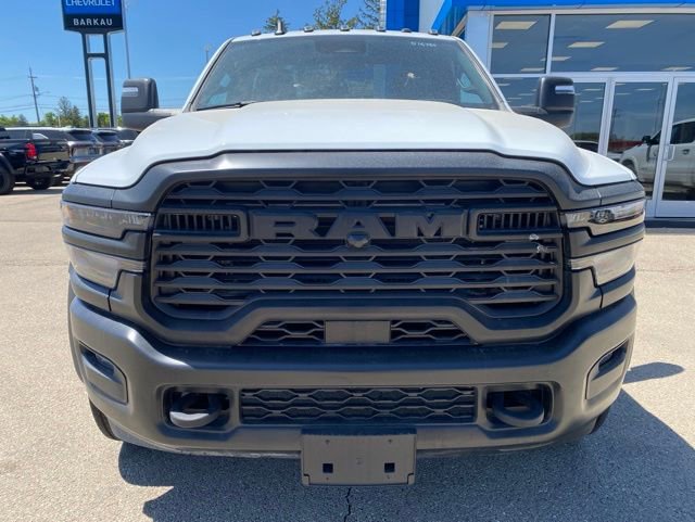 Used 2025 RAM 5500 Tradesman AWD/4WD image 7
