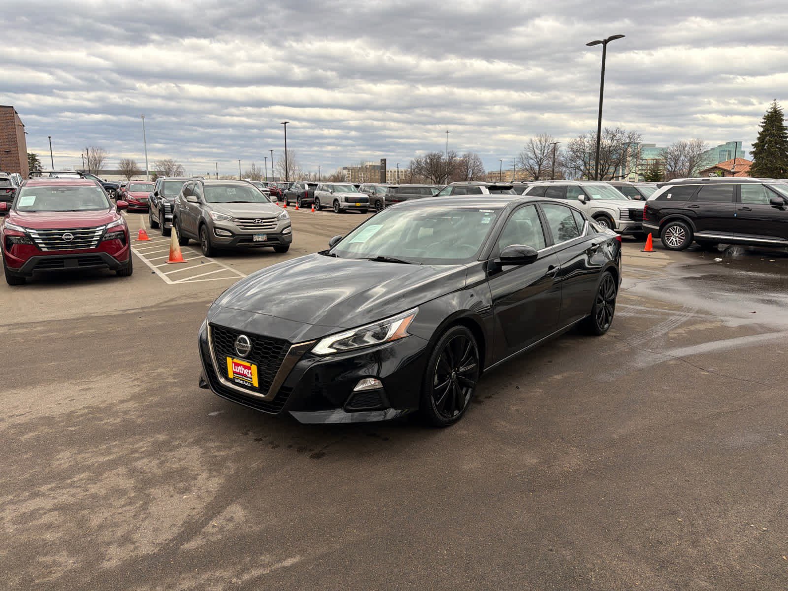Used 2022 Nissan Altima 2.5 SR image 4