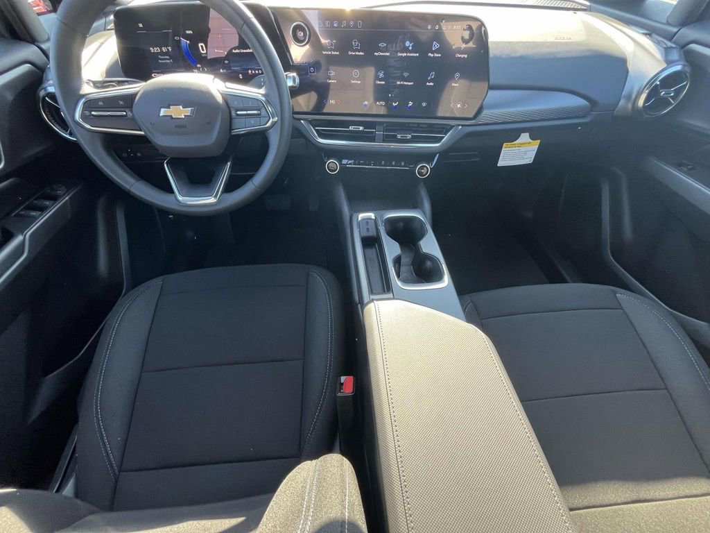 New 2026 Chevrolet Equinox EV LT image 12