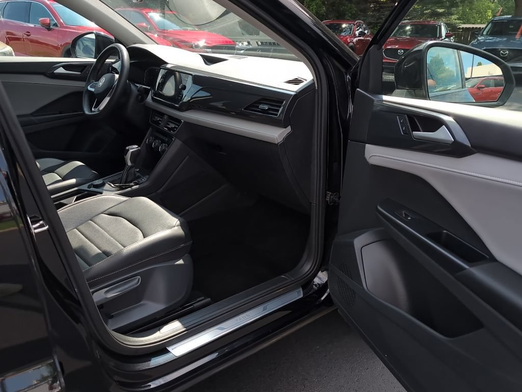 Used 2023 Volkswagen Taos SEL AWD/4WD image 7