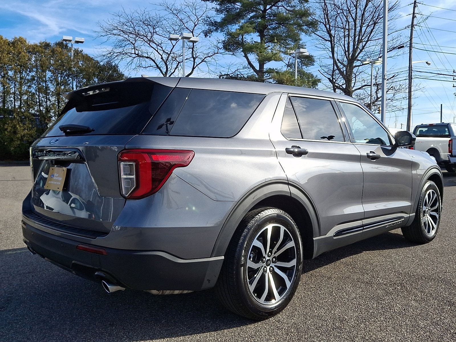 Certified 2022 Ford Explorer ST-Line image 10