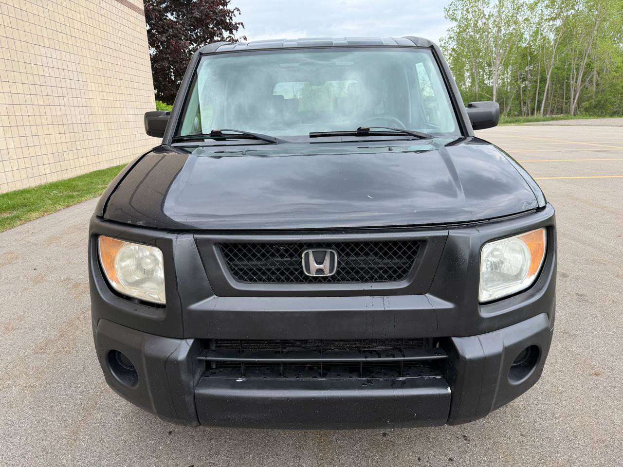 Used 2005 Honda Element EX image 2