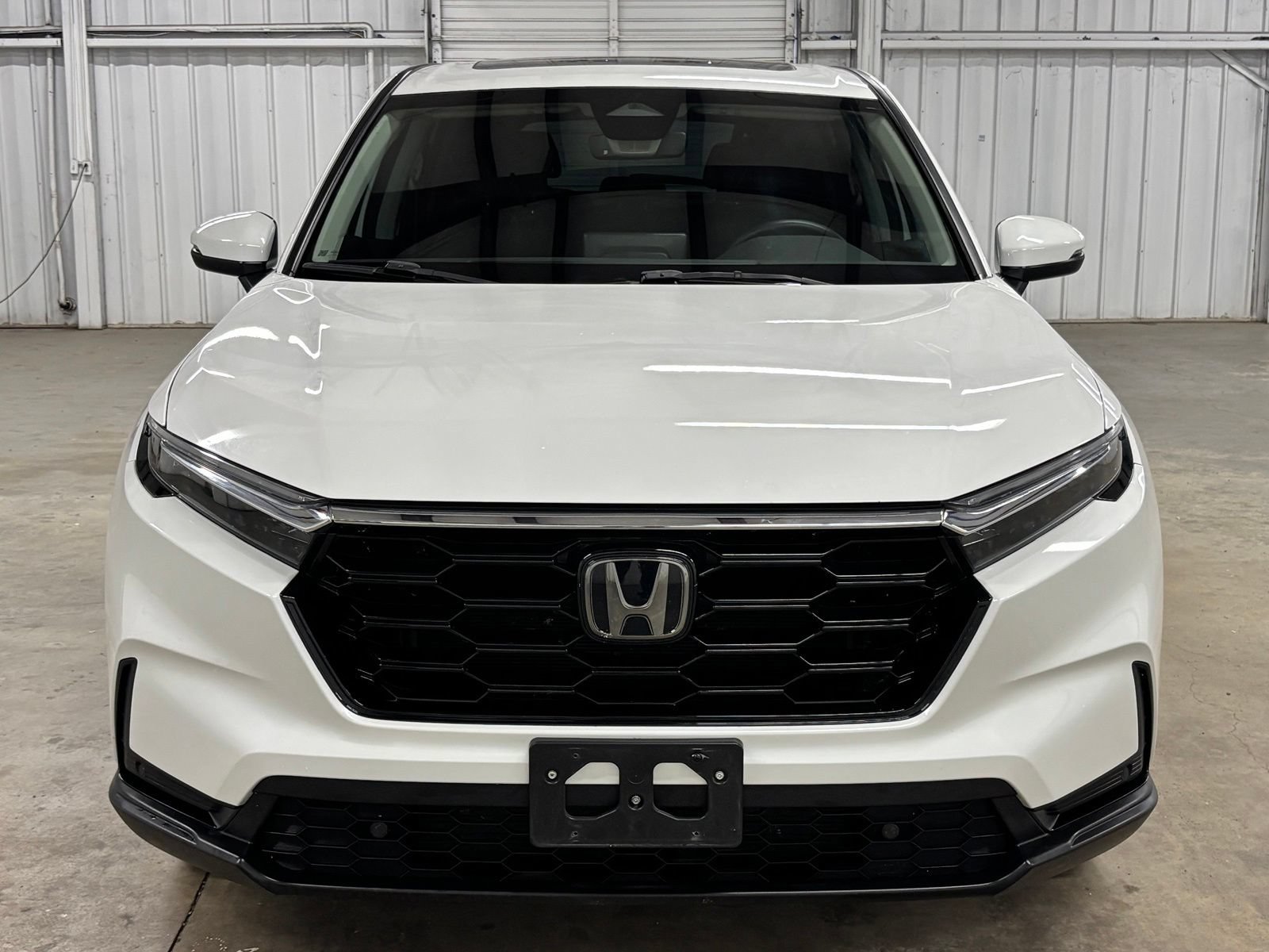 Used 2025 Honda CR-V EX-L image 2