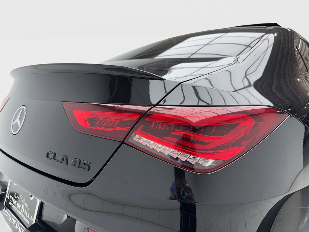 Used 2023 Mercedes-Benz CLA 35 AMG 4MATIC w/ AMG Night Package Plus image 7