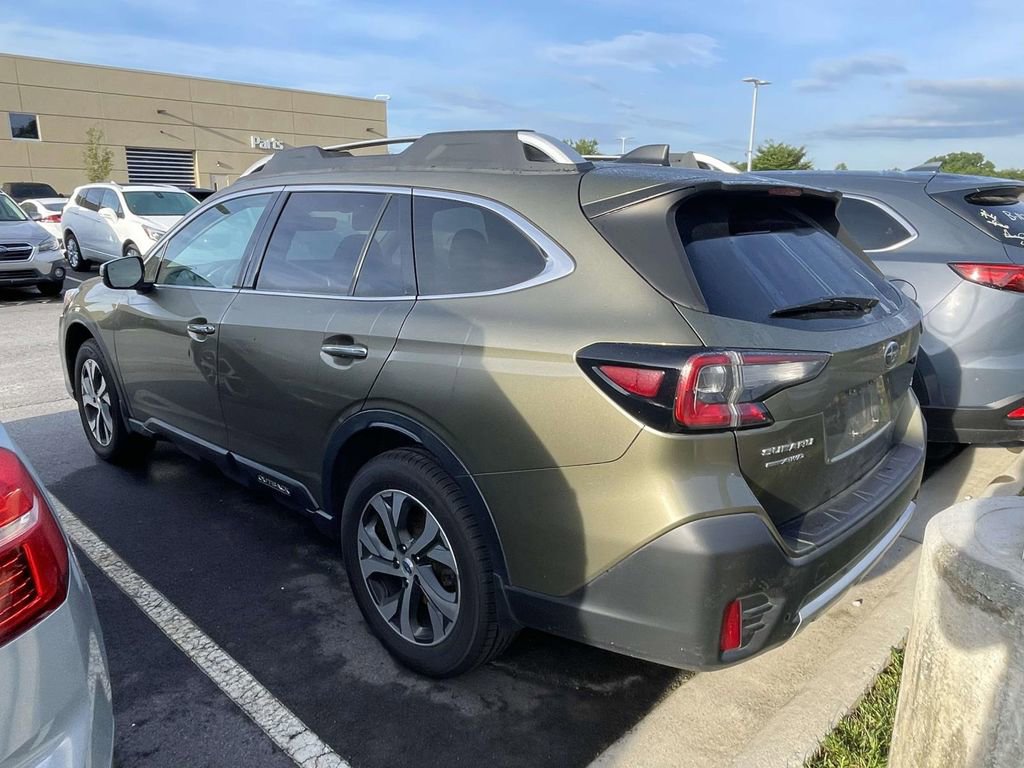 Used 2021 Subaru Outback Touring AWD/4WD image 3