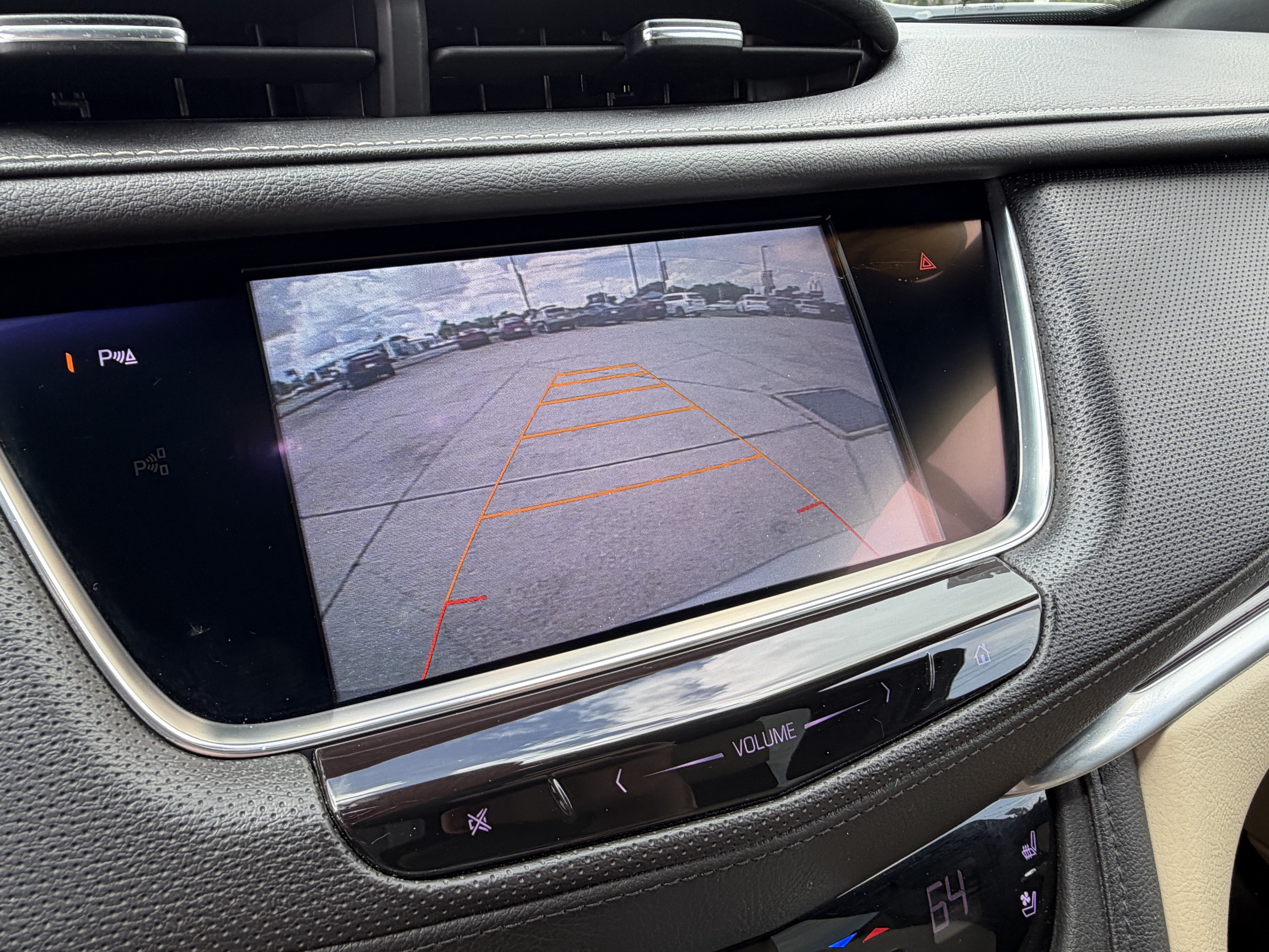 Used 2017 Cadillac XT5 Premium Luxury FWD image 31