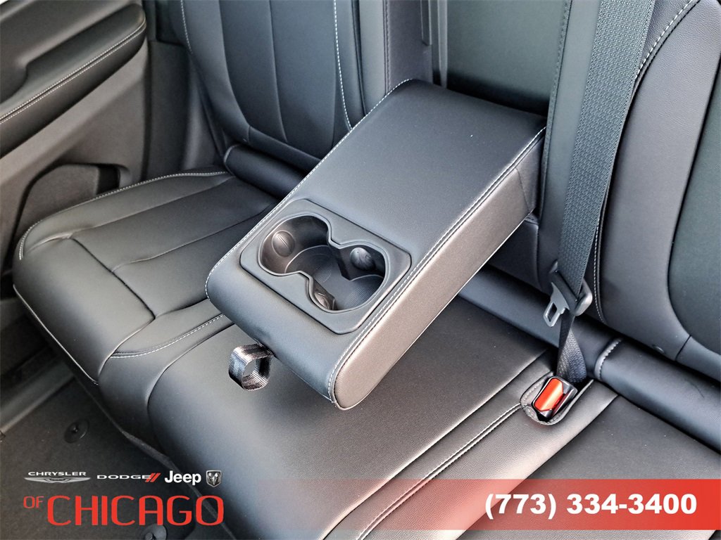 New 2026 Jeep Grand Cherokee Limited w/ Limited Altitude Package image 12