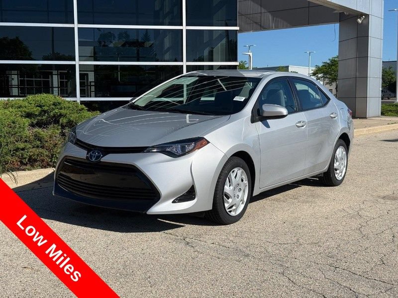 Used 2017 Toyota Corolla LE w/ Carpet Mat Package (TMS) FWD image 7