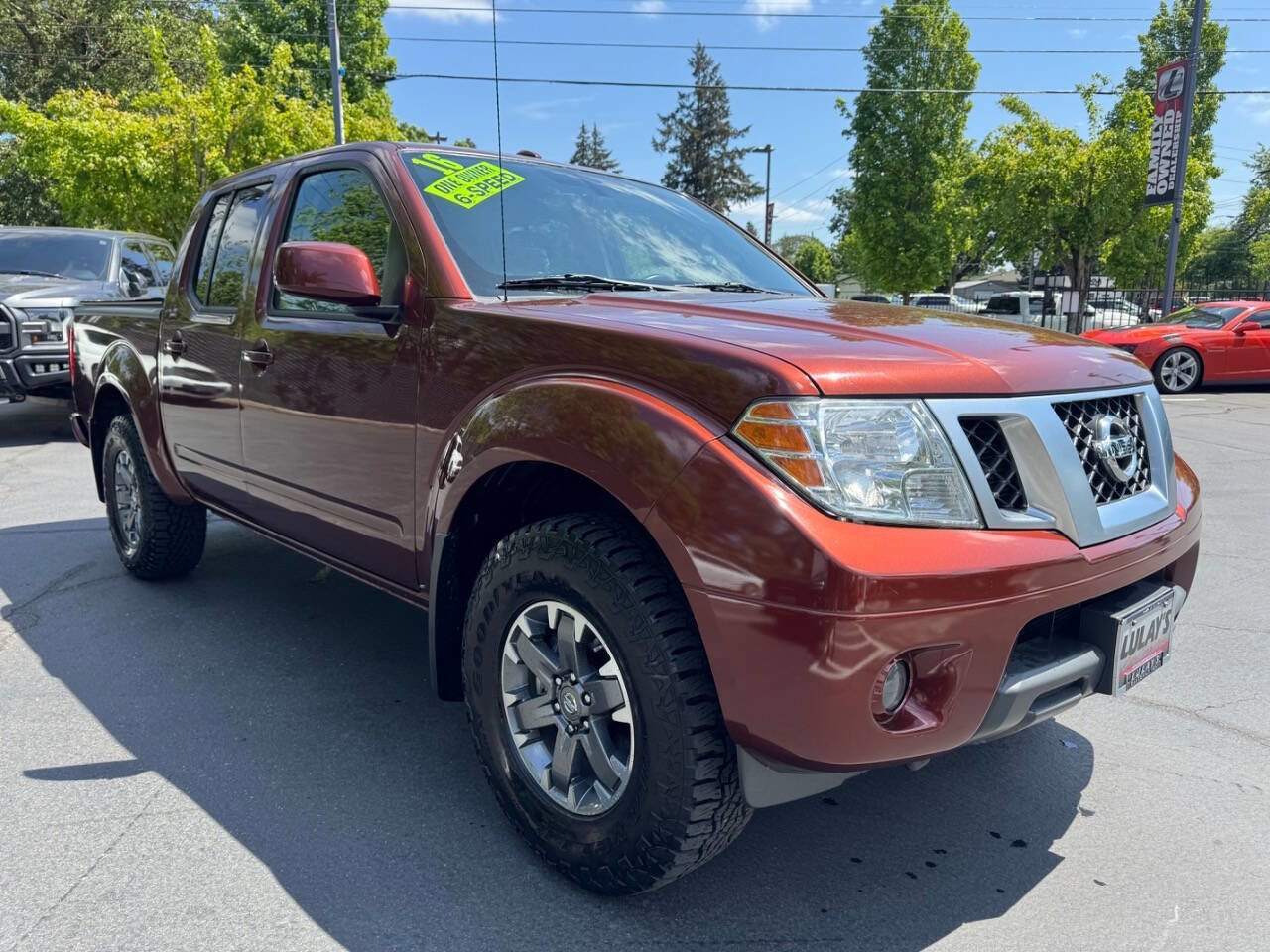 Used 2016 Nissan Frontier PRO-4X AWD/4WD image 6