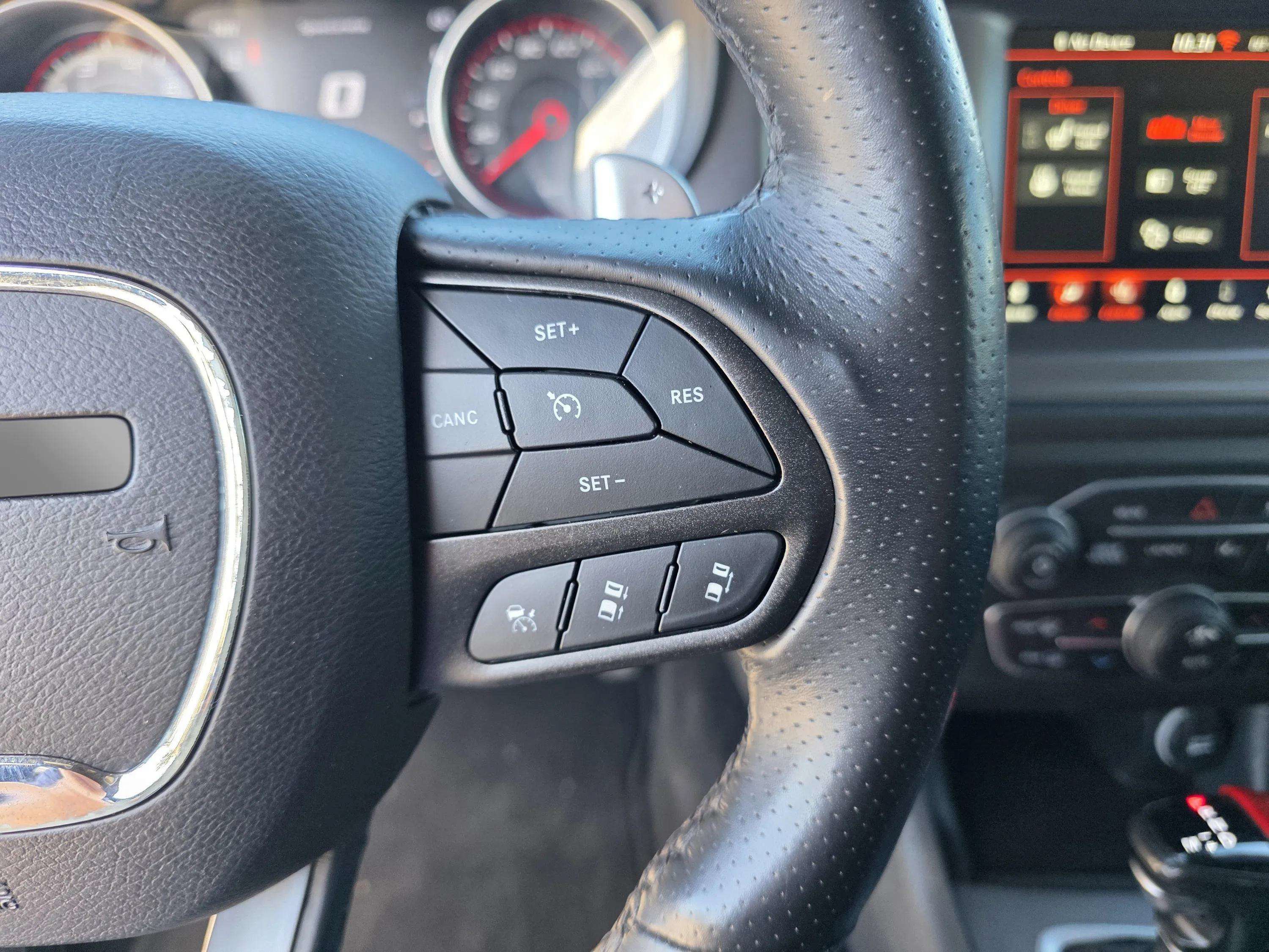 Used 2023 Dodge Charger Scat Pack w/ Technology Group RWD image 34