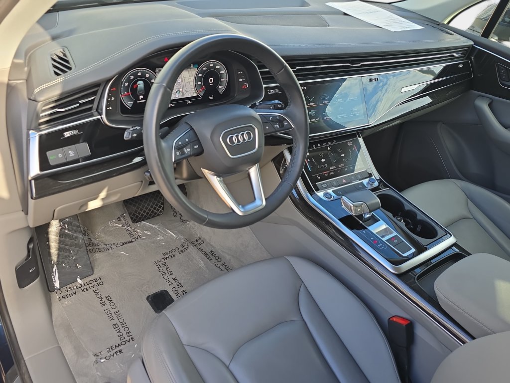 Certified 2023 Audi Q7 2.0T Premium AWD/4WD image 17