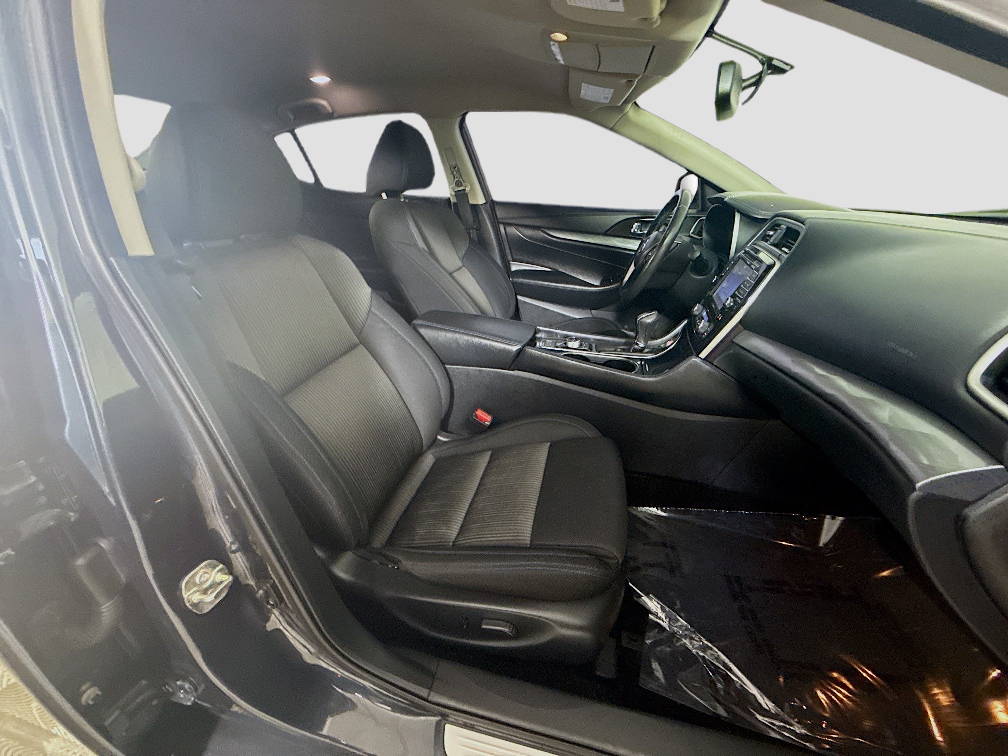 Used 2017 Nissan Maxima 3.5 S FWD image 29