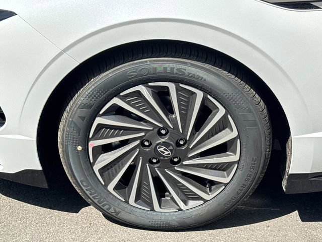 New 2026 Hyundai Sonata SEL FWD image 22