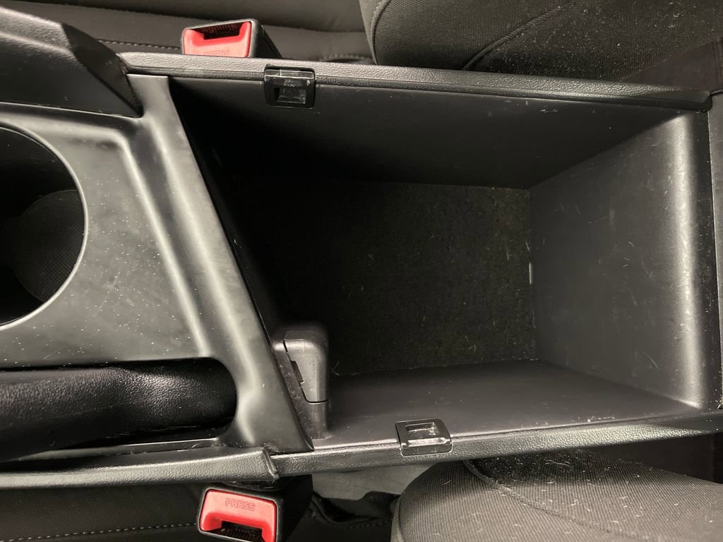 Used 2022 Hyundai Elantra SEL w/ Cargo Package FWD image 25