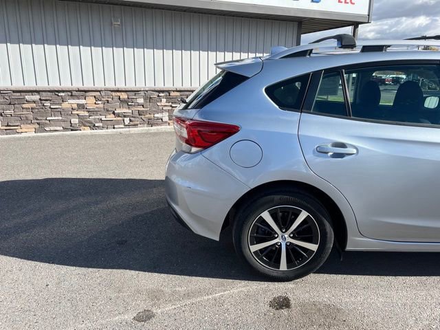 Used 2019 Subaru Impreza 2.0i Premium AWD/4WD image 17
