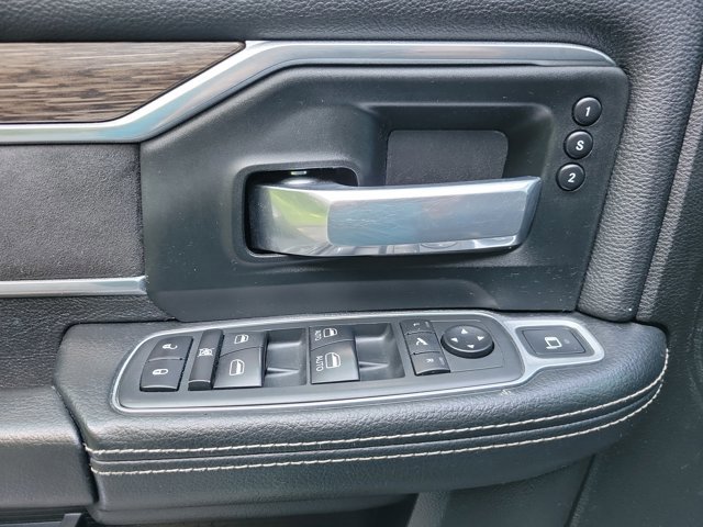 Used 2019 RAM 2500 Laramie AWD/4WD image 6