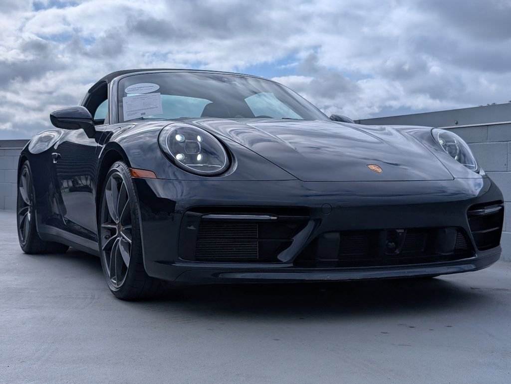 Certified 2021 Porsche 911 Targa 4S image 25